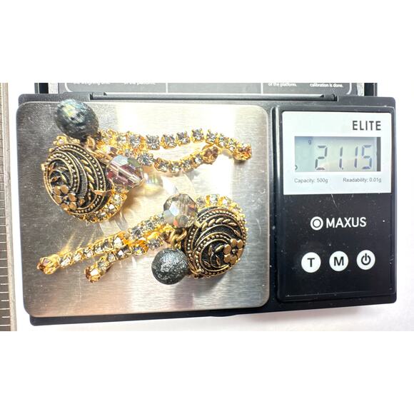 Vintage 1960s "Juliana" Black Button & Lava Bead Demi-Parure - Picture 6 of 10